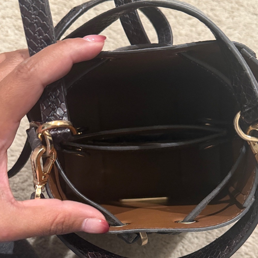 Michael Kors Tan and Brown Mini Bucket Bag - Picture 7 of 9